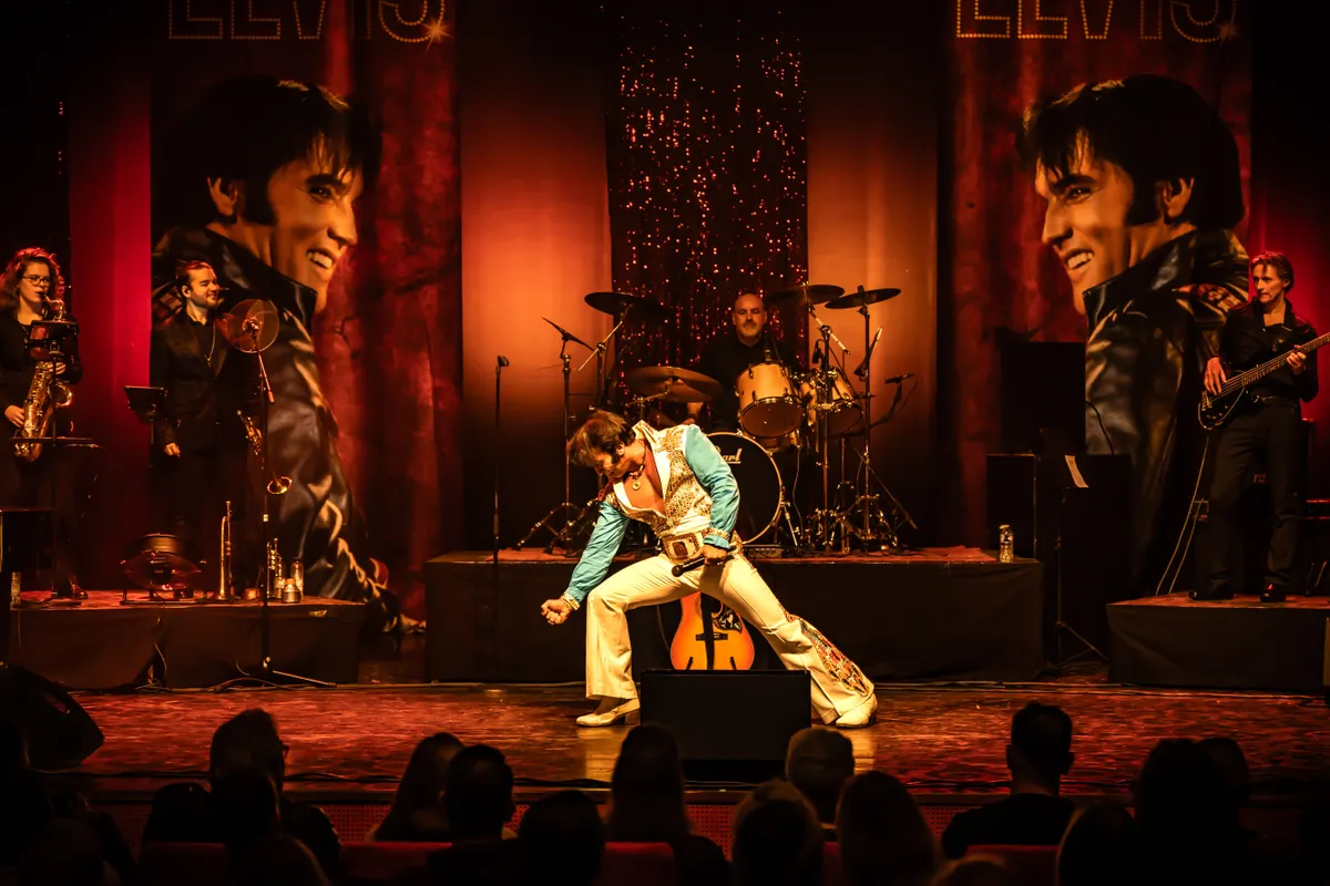 Graceland Band: If I Can Dream